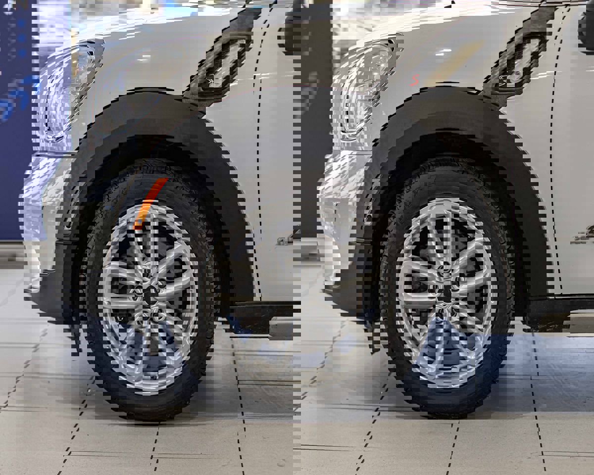 Used 2015 MINI Cooper Countryman S image 9