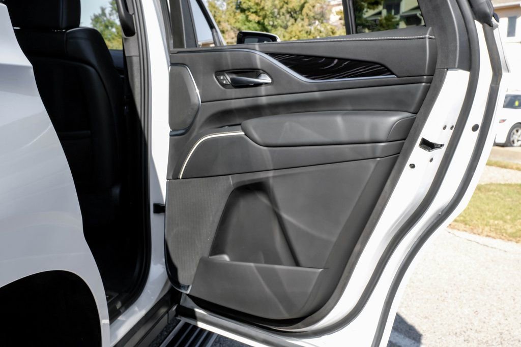 Used 2023 Cadillac Escalade Sport w/ Touring Package image 44