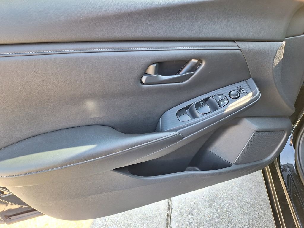 Used 2024 Nissan Sentra S image 30