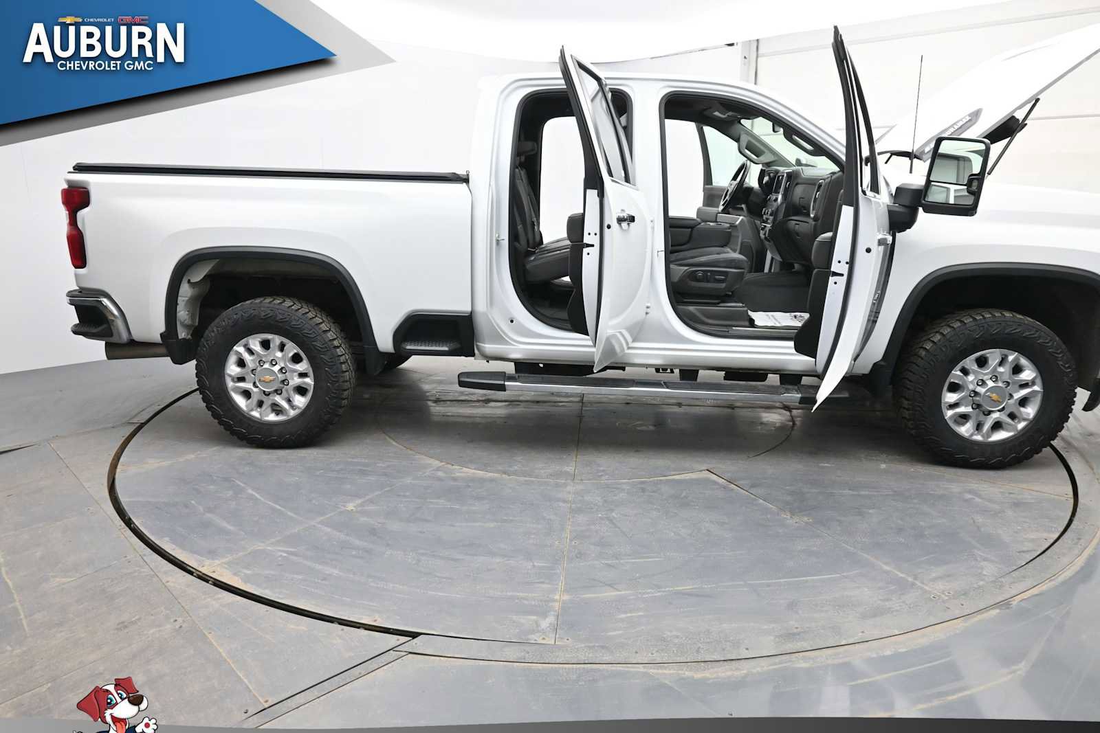 Used 2022 Chevrolet Silverado 2500 LTZ w/ Safety Package image 39