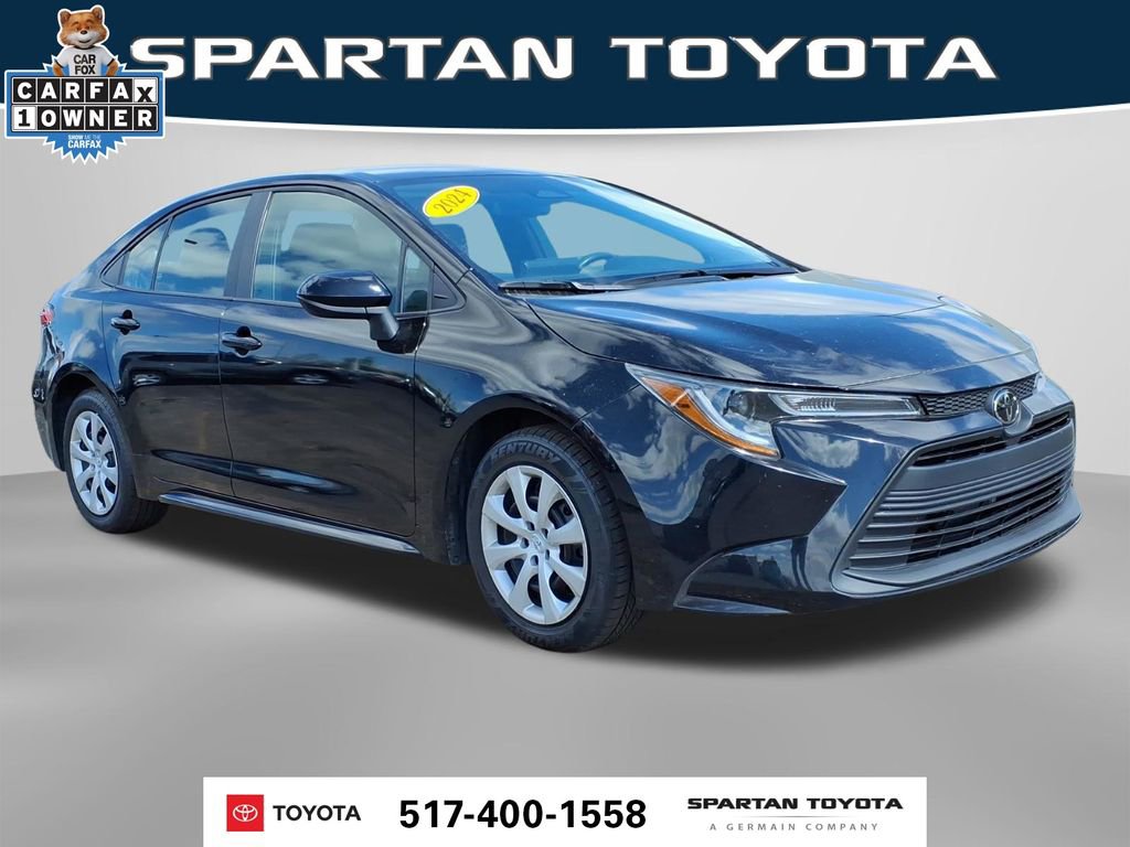 Used 2024 Toyota Corolla LE FWD image 5