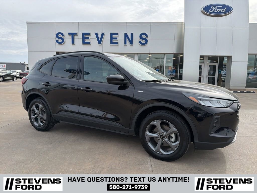 Used 2025 Ford Escape ST-Line Select
