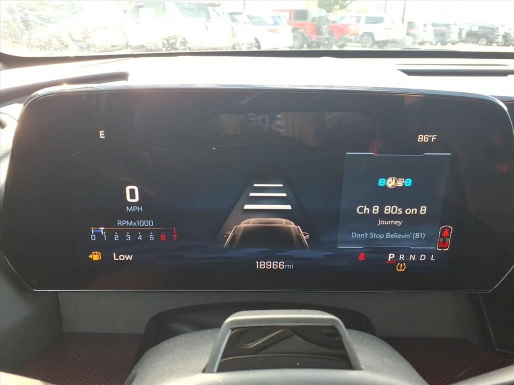 Used 2025 Chevrolet Traverse RS w/ LPO, Floor Liner Package FWD image 24