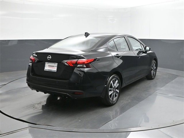 Used 2025 Nissan Versa SV w/ Trunk Package image 11
