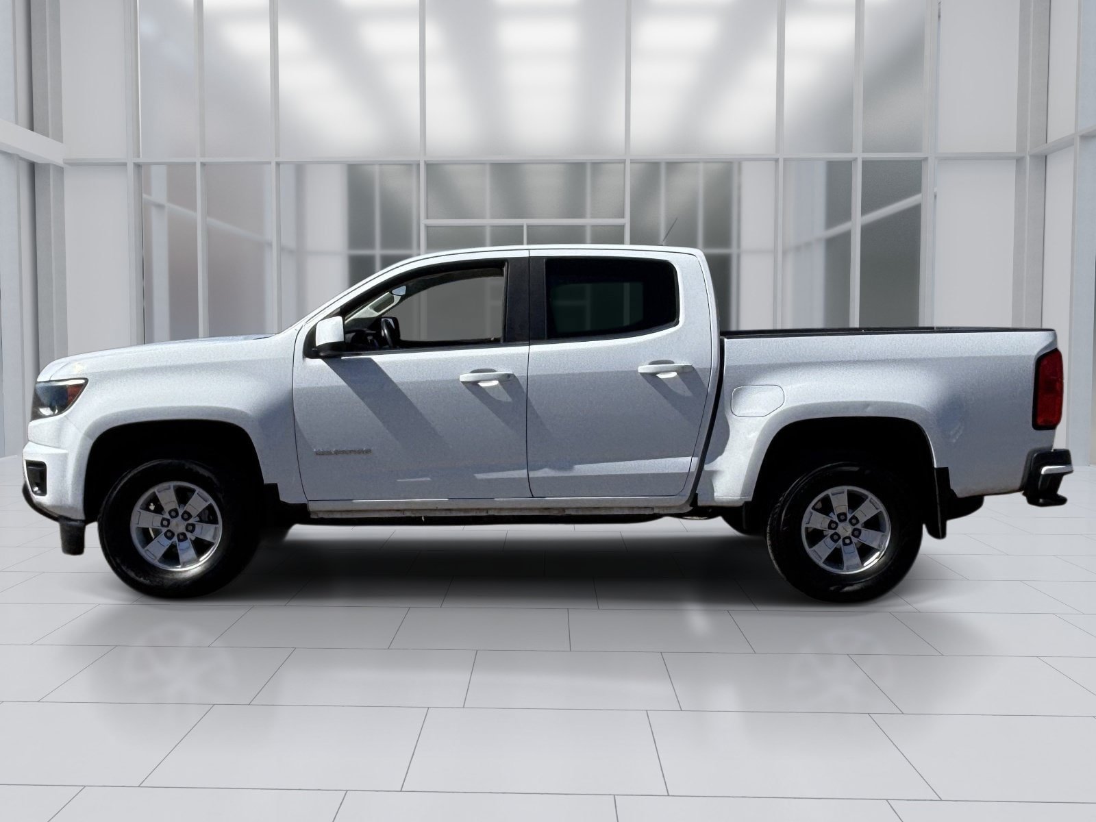 Used 2020 Chevrolet Colorado W/T w/ WT Convenience Package RWD image 3