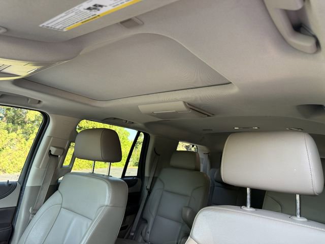 Used 2015 Chevrolet Tahoe LT RWD image 12