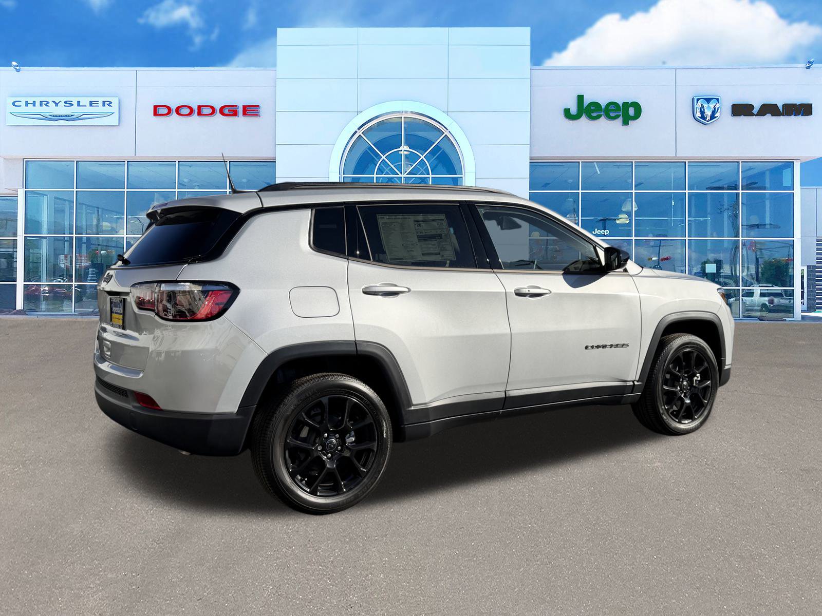 New 2026 Jeep Compass Latitude image 11