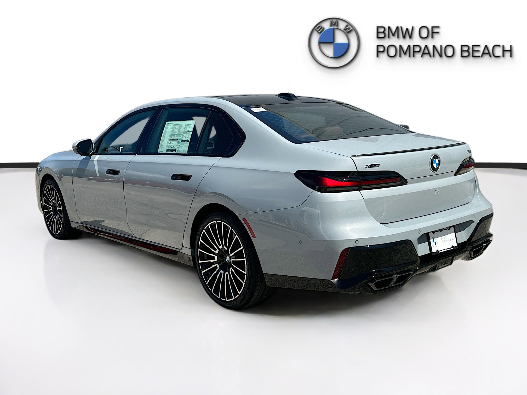 New 2026 BMW 760i xDrive w/ Executive Package AWD/4WD image 5