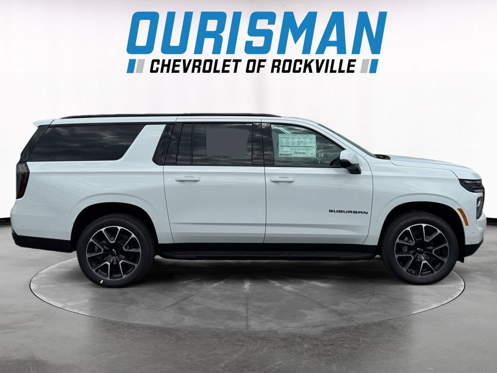 New 2026 Chevrolet Suburban RST w/ RST Capability Package AWD/4WD image 7