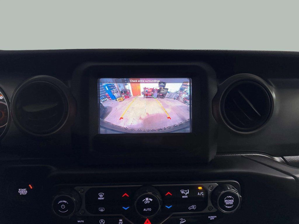 Used 2021 Jeep Wrangler Unlimited Sport image 13