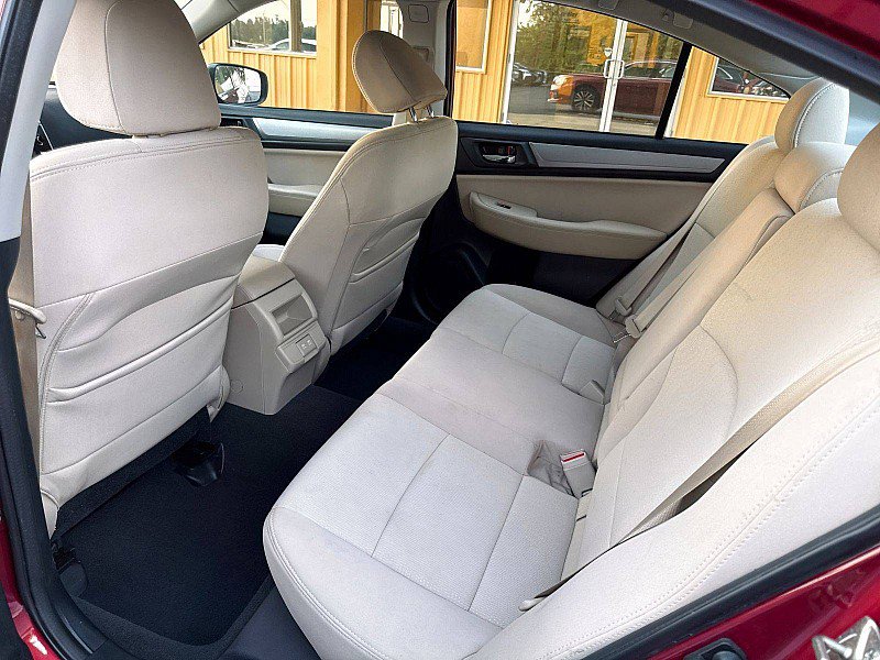 Used 2019 Subaru Legacy 2.5i Premium AWD/4WD image 17