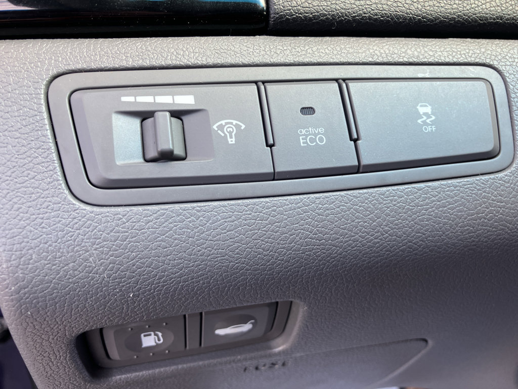 Used 2013 Hyundai Sonata Limited image 14