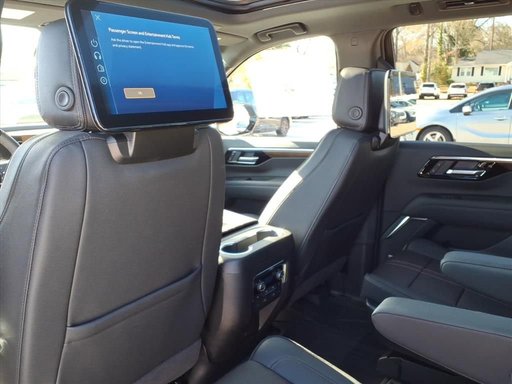 New 2026 Chevrolet Tahoe High Country image 18