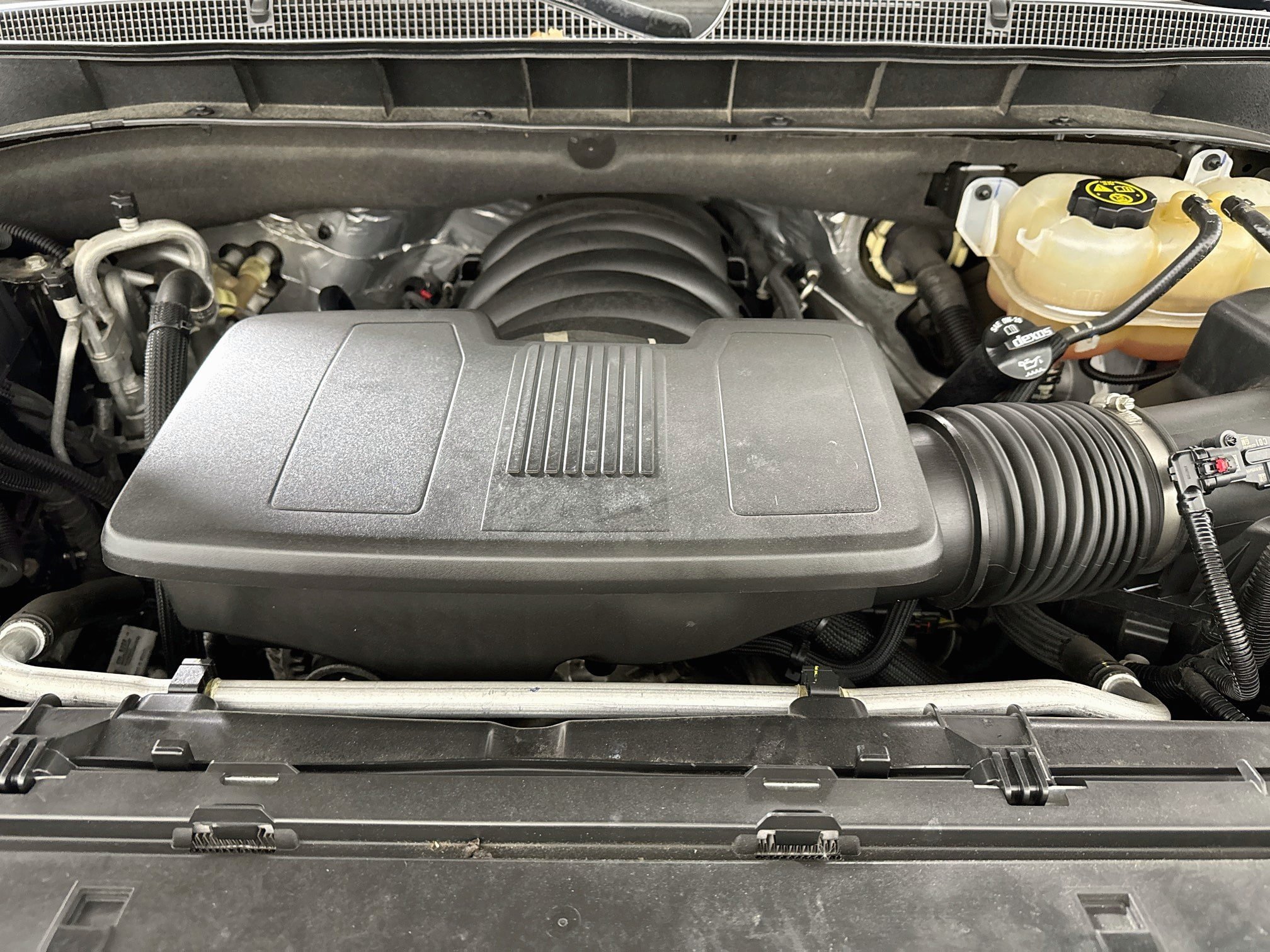 Used 2023 Chevrolet Suburban LS AWD/4WD image 29