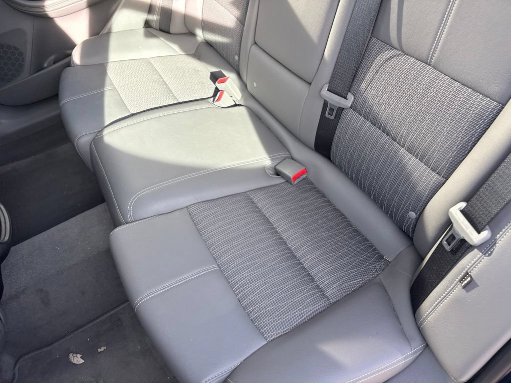 Used 2018 Chevrolet Impala LT FWD image 37