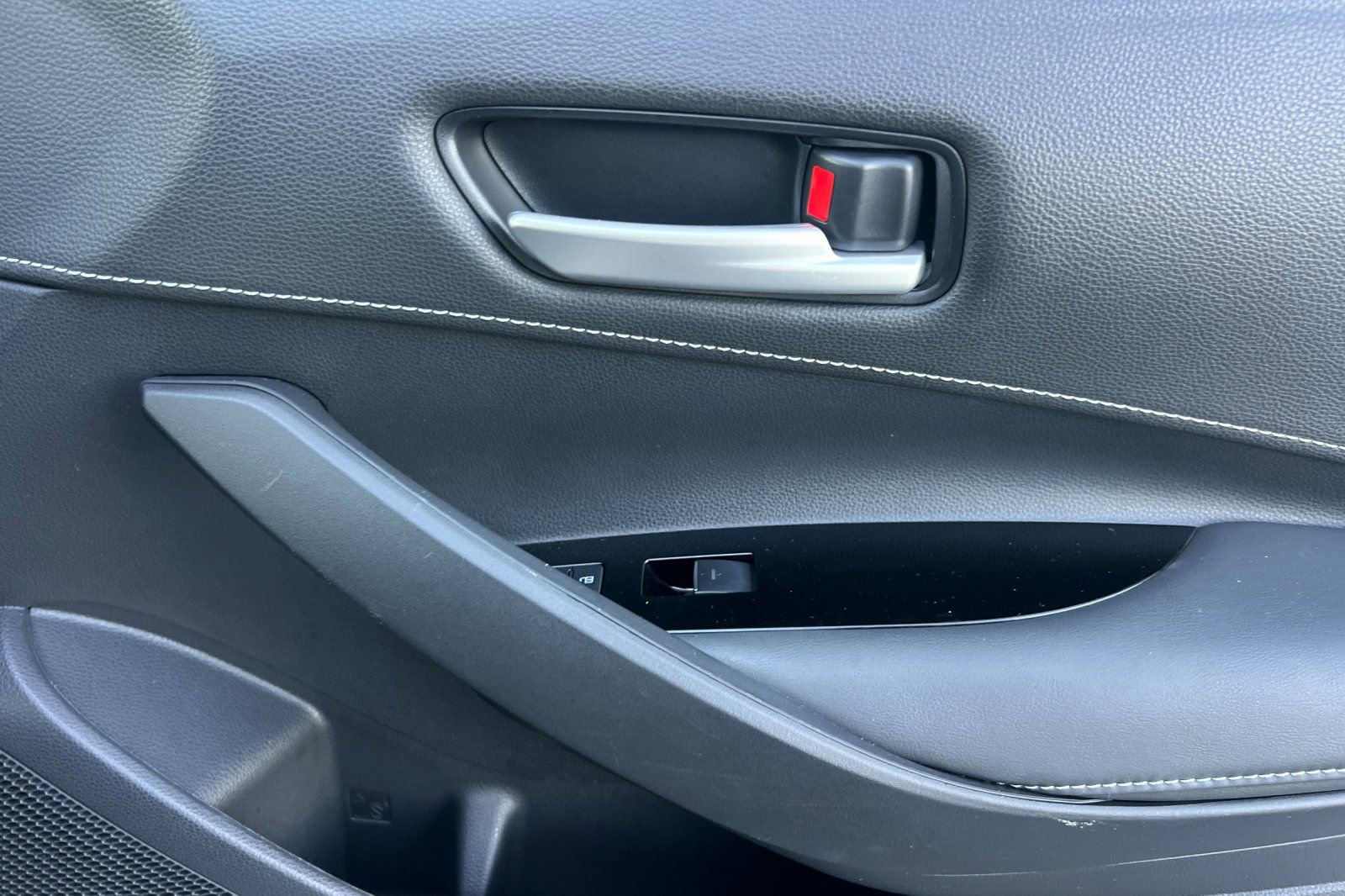 Certified 2023 Toyota Corolla SE image 22