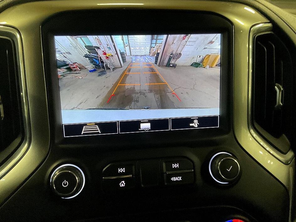 Used 2020 Chevrolet Silverado 1500 LT w/ All-Star Edition image 19