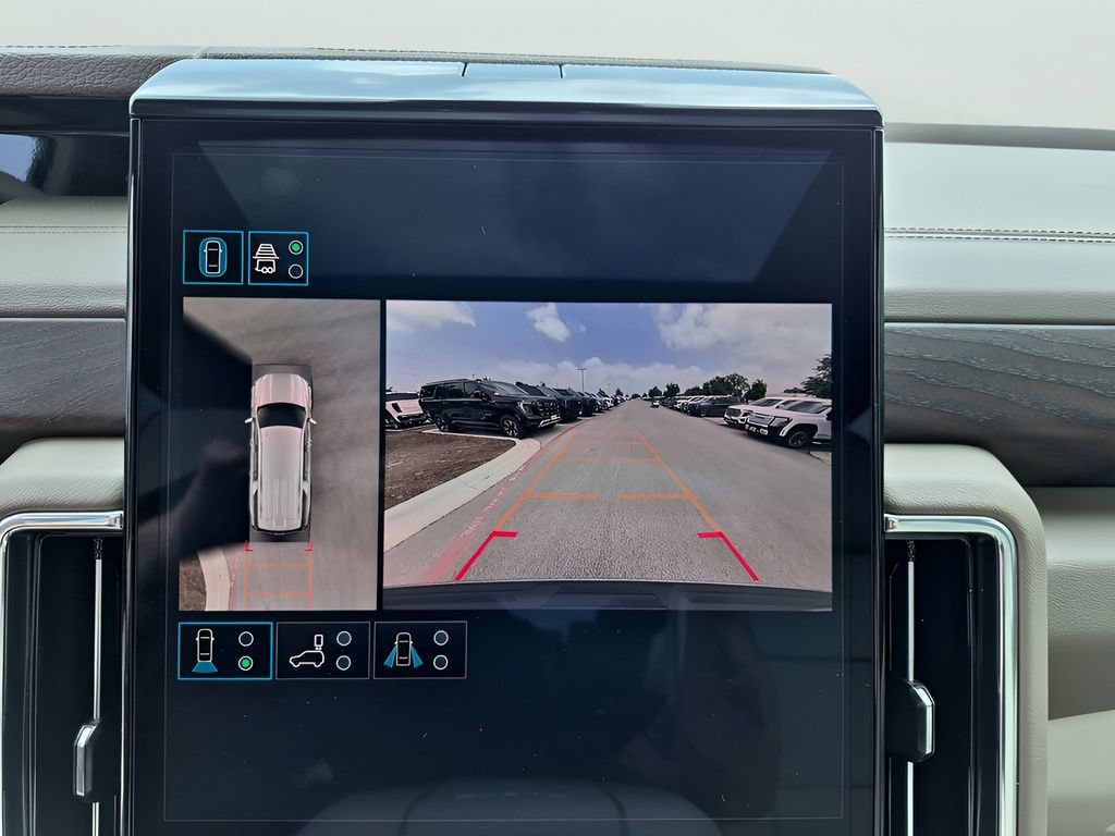 New 2026 GMC Yukon XL Denali w/ Sun & Power Step Package AWD/4WD image 34