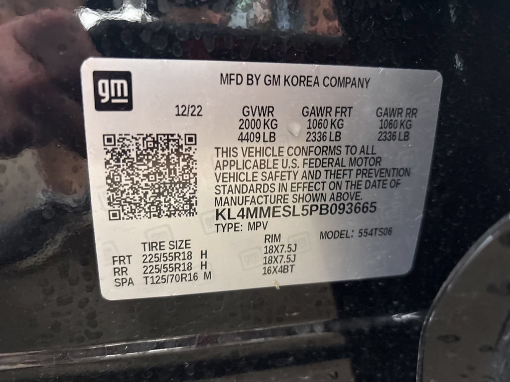 Used 2023 Buick Encore GX Select w/ Sport Touring Package AWD/4WD image 10