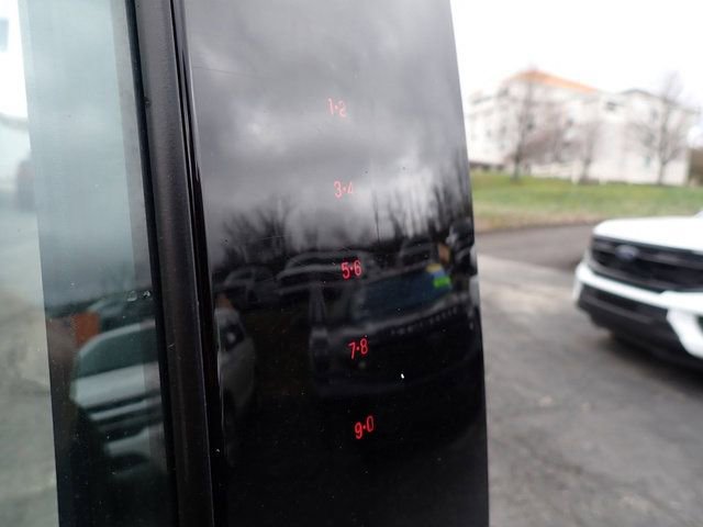 Used 2023 Ford Expedition Max Platinum image 13