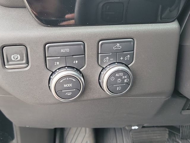 Used 2025 GMC Sierra 1500 Elevation w/ LPO, Elevation Black Package AWD/4WD image 20