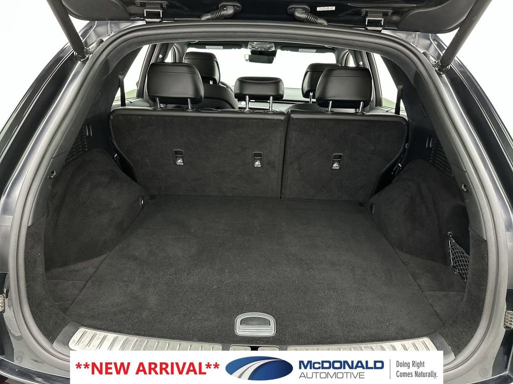 Used 2022 Genesis GV70 3.5T Sport w/ Sport Prestige Package AWD/4WD image 24