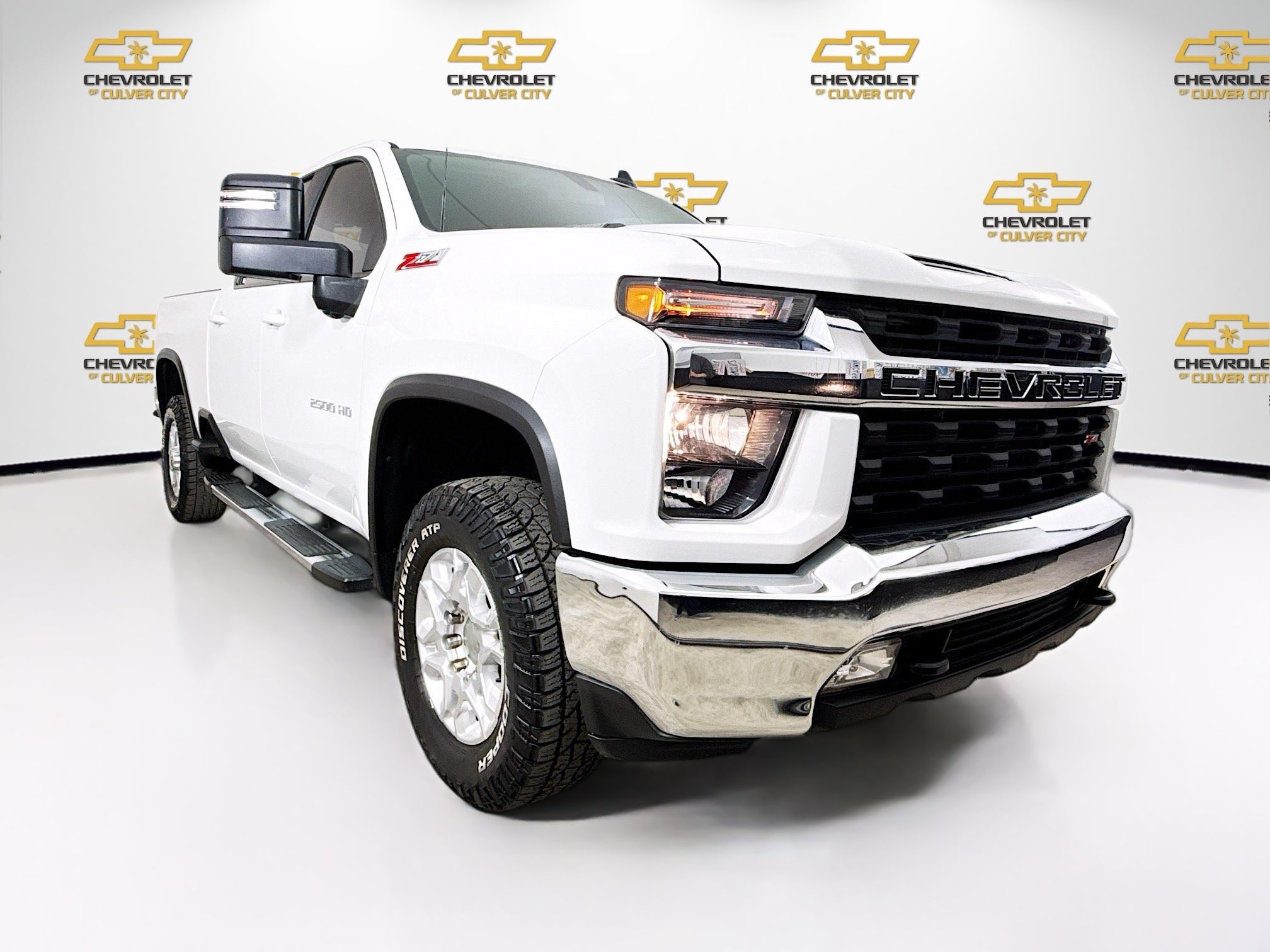 Used 2022 Chevrolet Silverado 2500 LT w/ Convenience Package AWD/4WD image 1