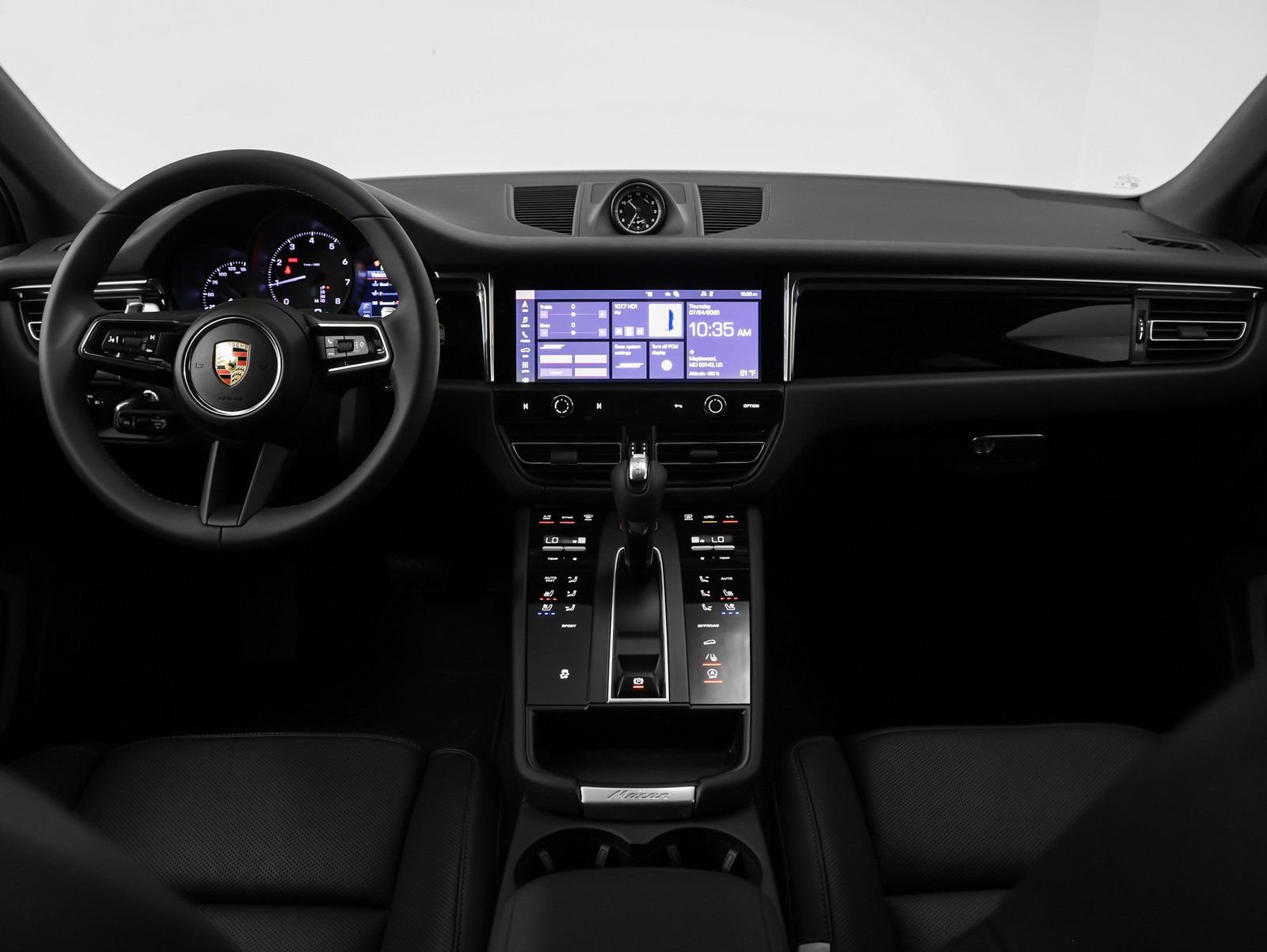 Certified 2025 Porsche Macan image 26