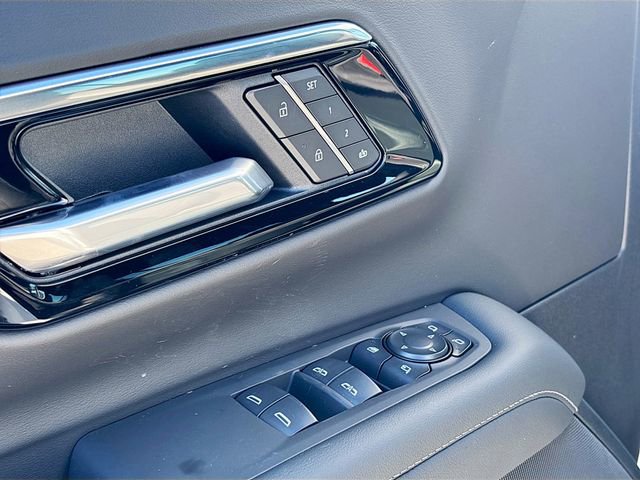 New 2026 Chevrolet Tahoe LT w/ Comfort Package image 18