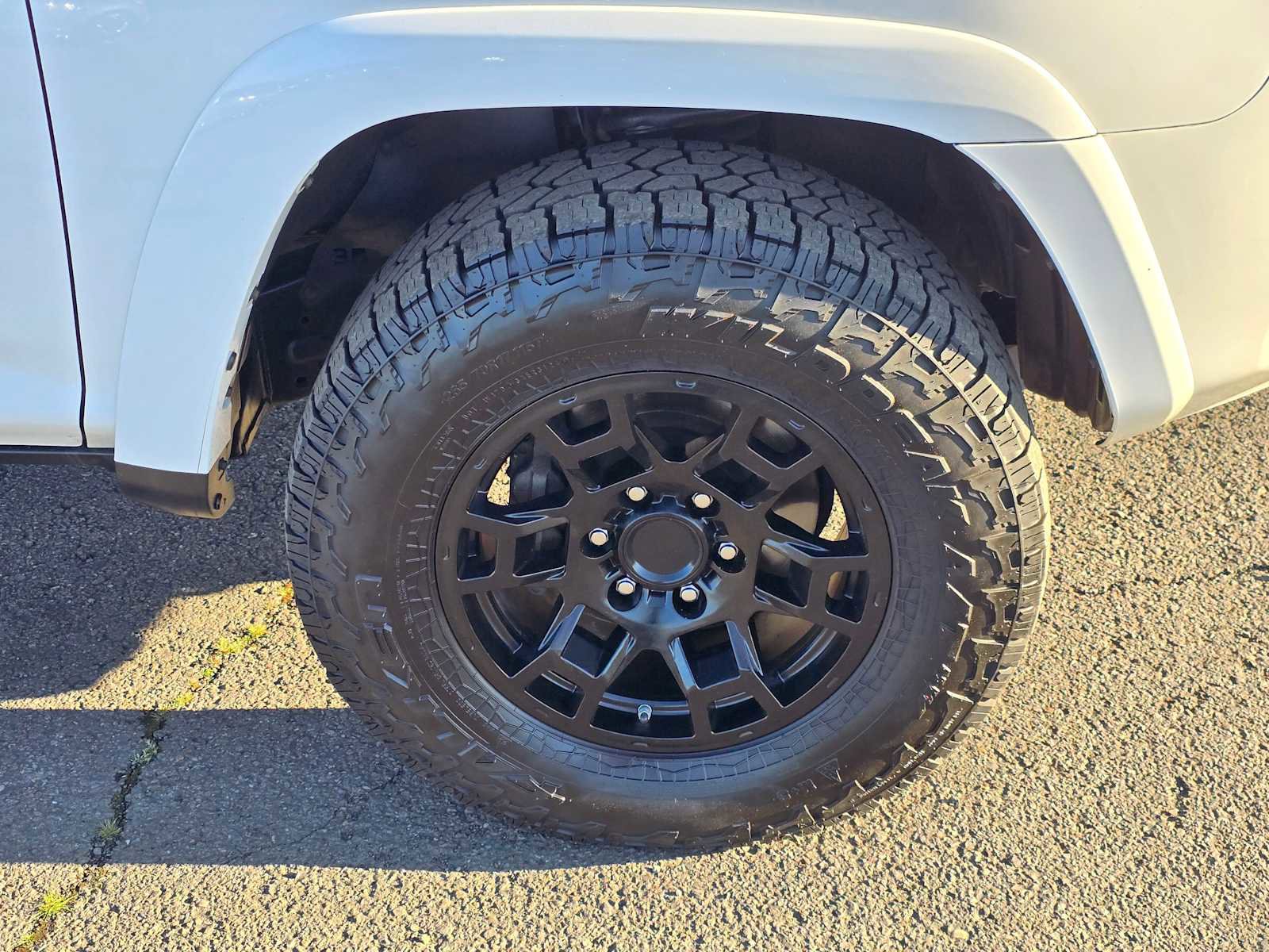 Used 2019 Toyota 4Runner SR5 image 11