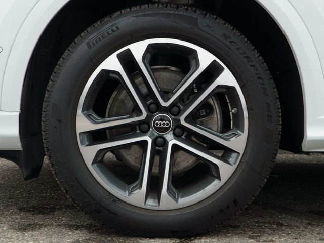 New 2025 Audi Q5 Premium Plus w/ Premium Plus image 12