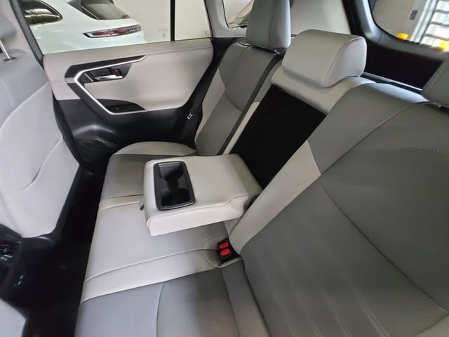 Used 2024 Toyota RAV4 Limited w/ Advanced Technology Package AWD/4WD image 29