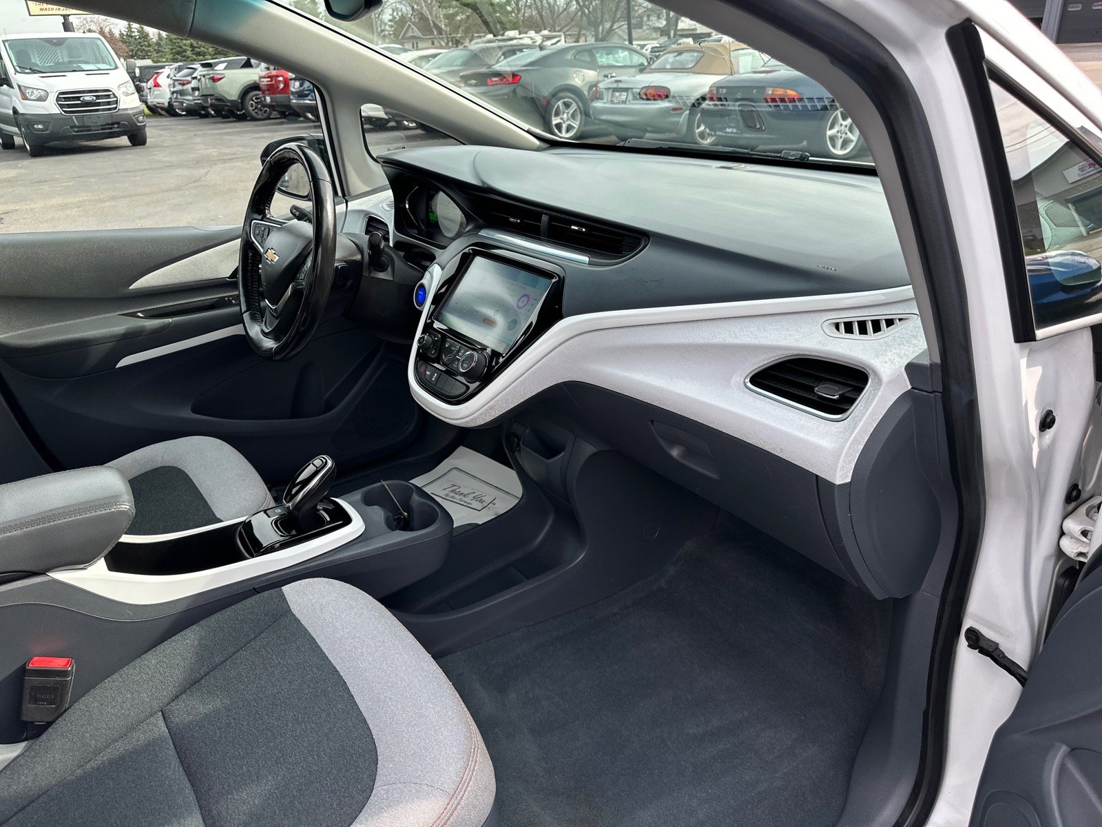 Used 2019 Chevrolet Bolt LT FWD image 21