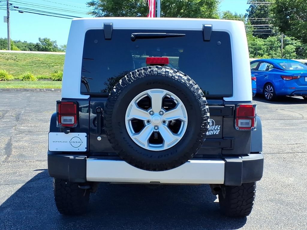 Used 2017 Jeep Wrangler Unlimited Sahara w/ Quick Order Package 24E Chief AWD/4WD image 4