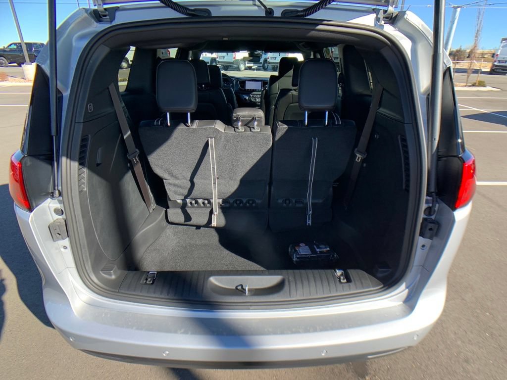 New 2026 Chrysler Voyager LX FWD image 23