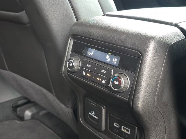 Used 2023 GMC Acadia Denali w/ Denali Technology Package image 18