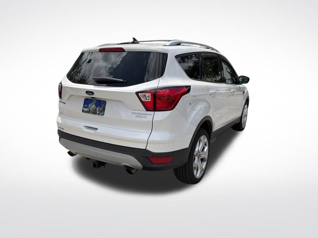 Used 2019 Ford Escape Titanium image 5
