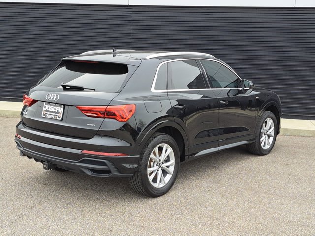 Used 2022 Audi Q3 2.0T Premium Plus image 3