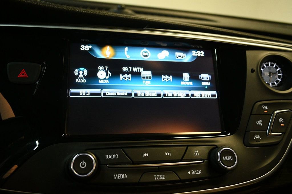 Used 2019 Buick Envision Premium w/ Driver Confidence Package image 50