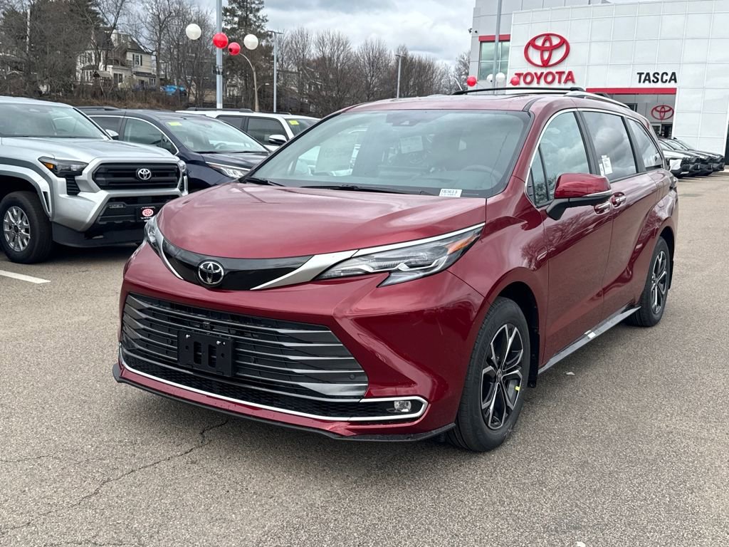 New 2026 Toyota Sienna Platinum image 3