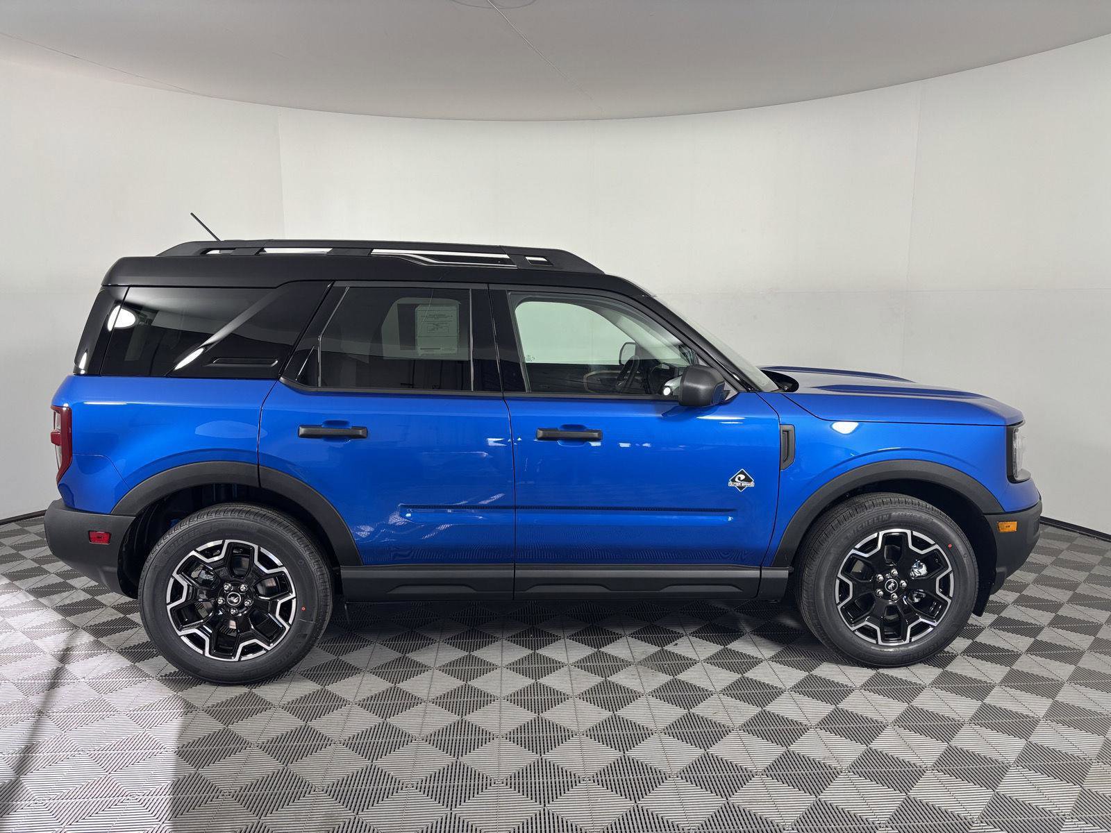 Used 2026 Ford Bronco Sport Outer Banks AWD/4WD image 10