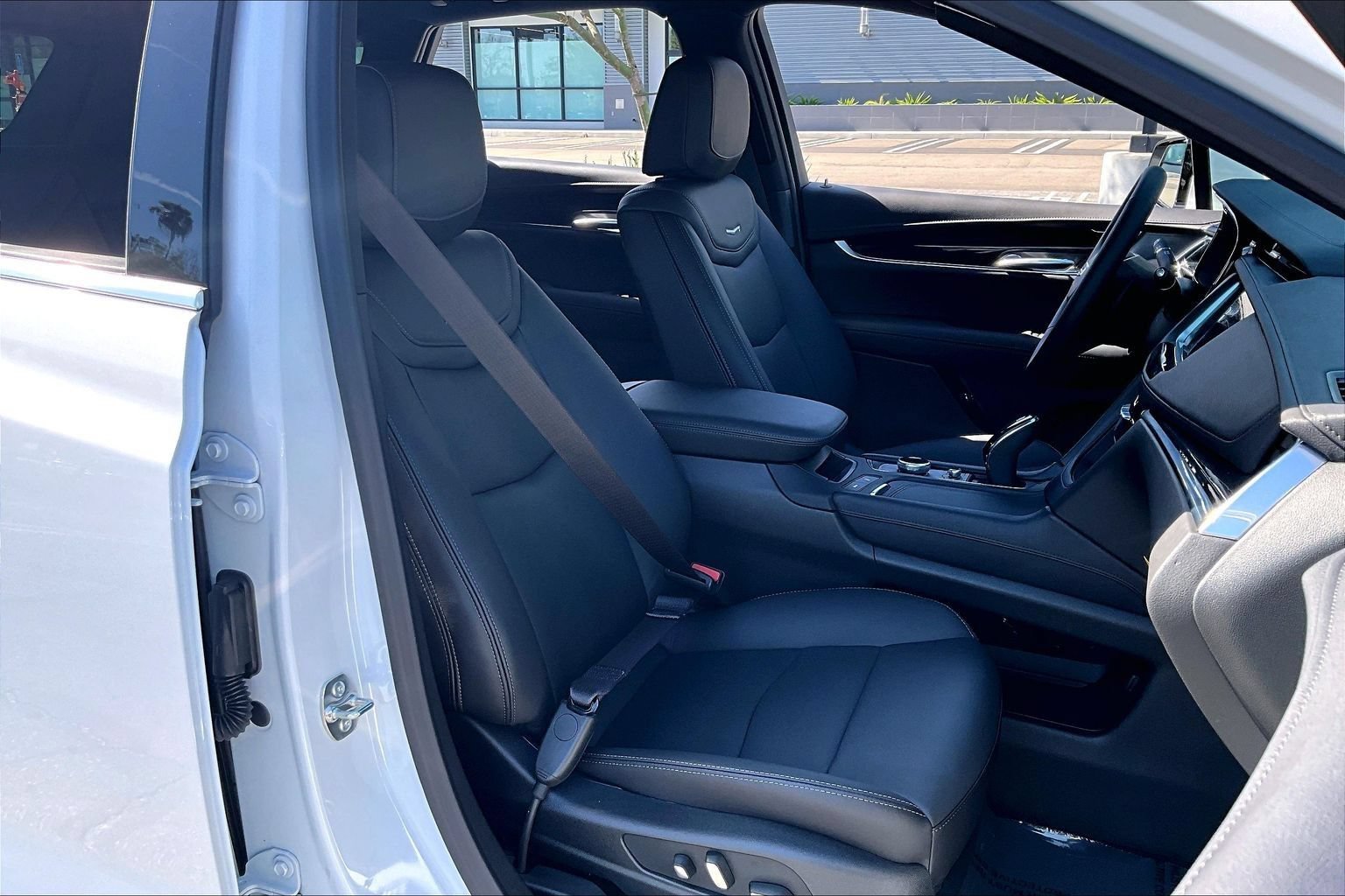 New 2026 Cadillac XT5 Premium Luxury w/ LPO, Floor Liner Package FWD image 33