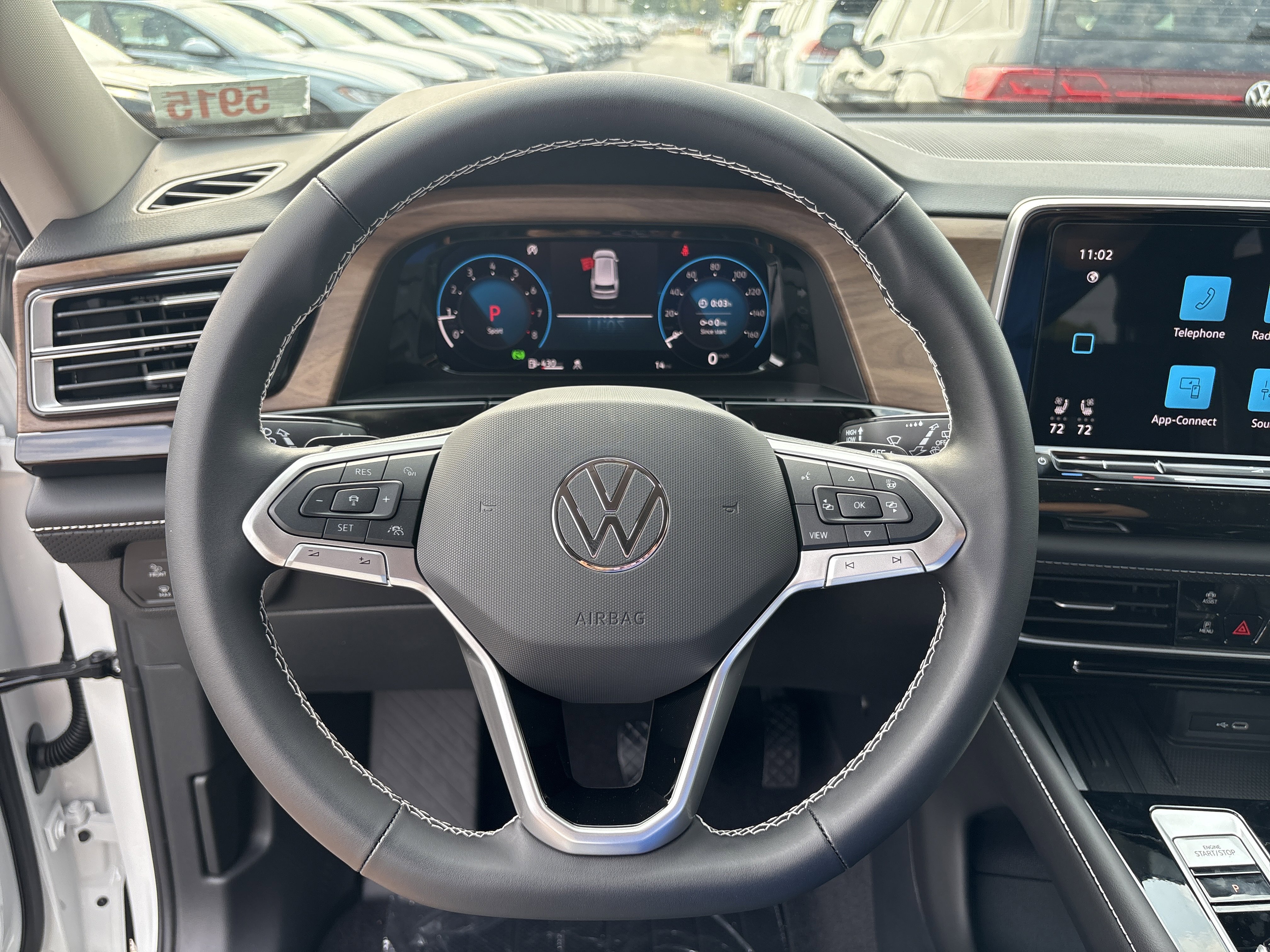 New 2026 Volkswagen Atlas SE image 14