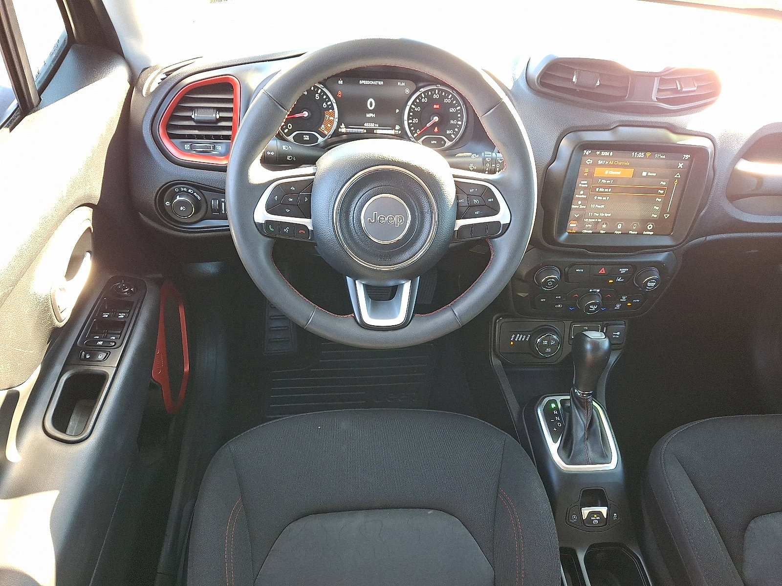 Used 2023 Jeep Renegade Trailhawk image 12