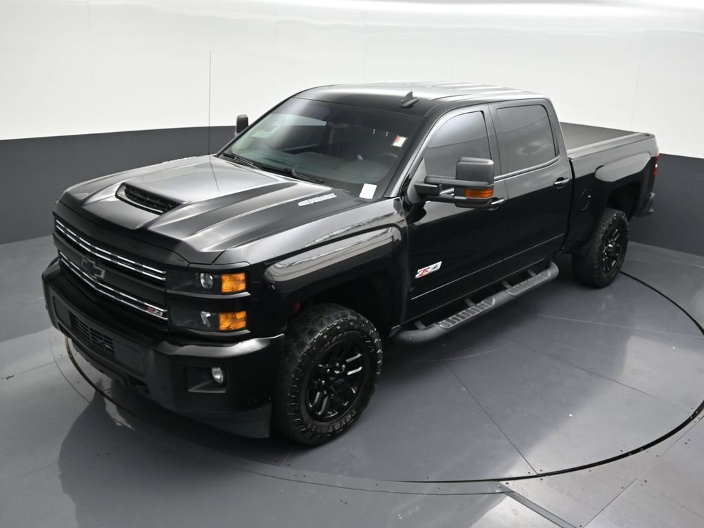 Used 2017 Chevrolet Silverado 2500 LT w/ Midnight Edition AWD/4WD image 17