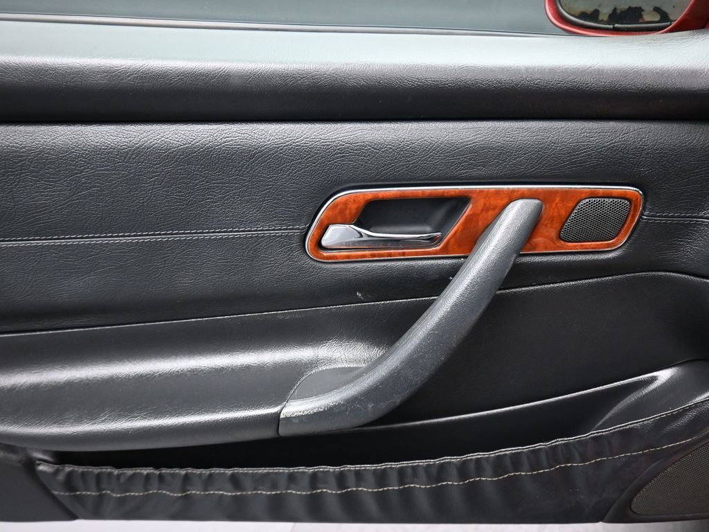 Used 2003 Mercedes-Benz SLK 230 image 10