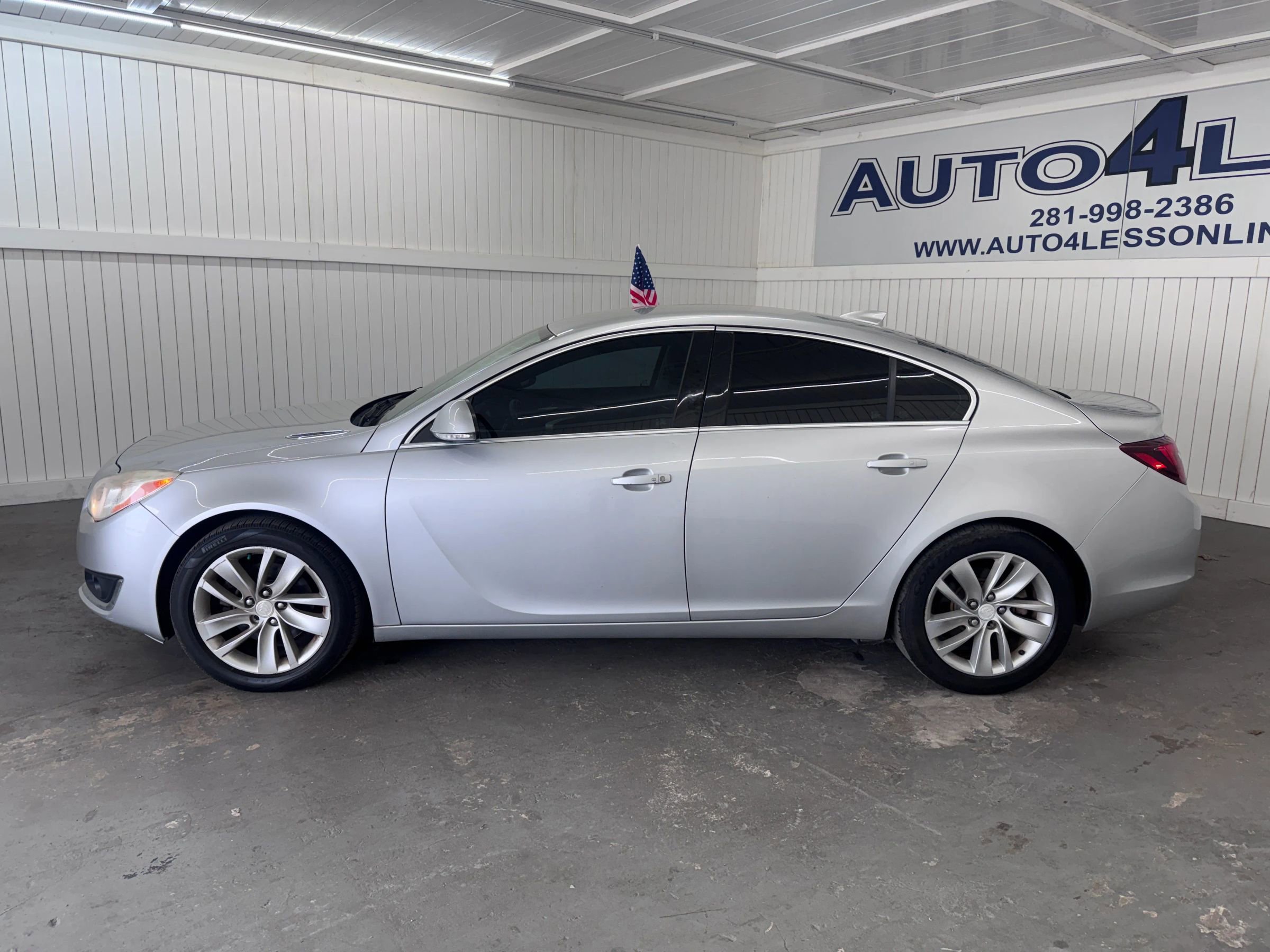 Used 2016 Buick Regal Premium AWD/4WD image 8