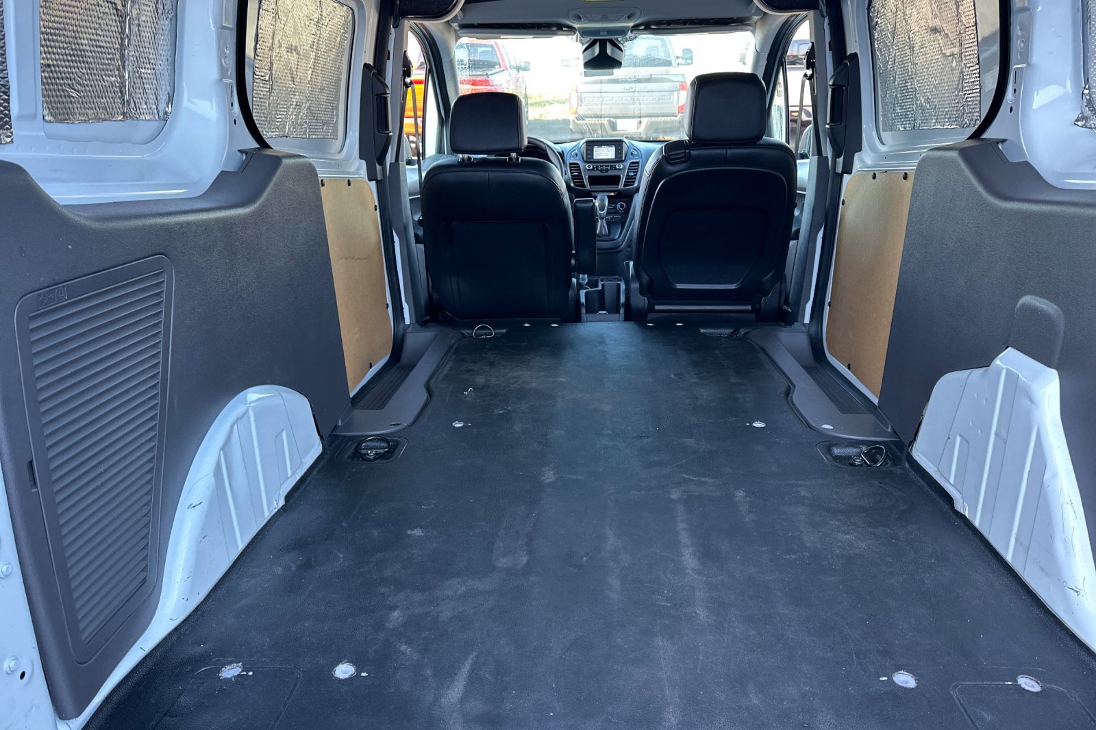 Used 2020 Ford Transit Connect XL image 14