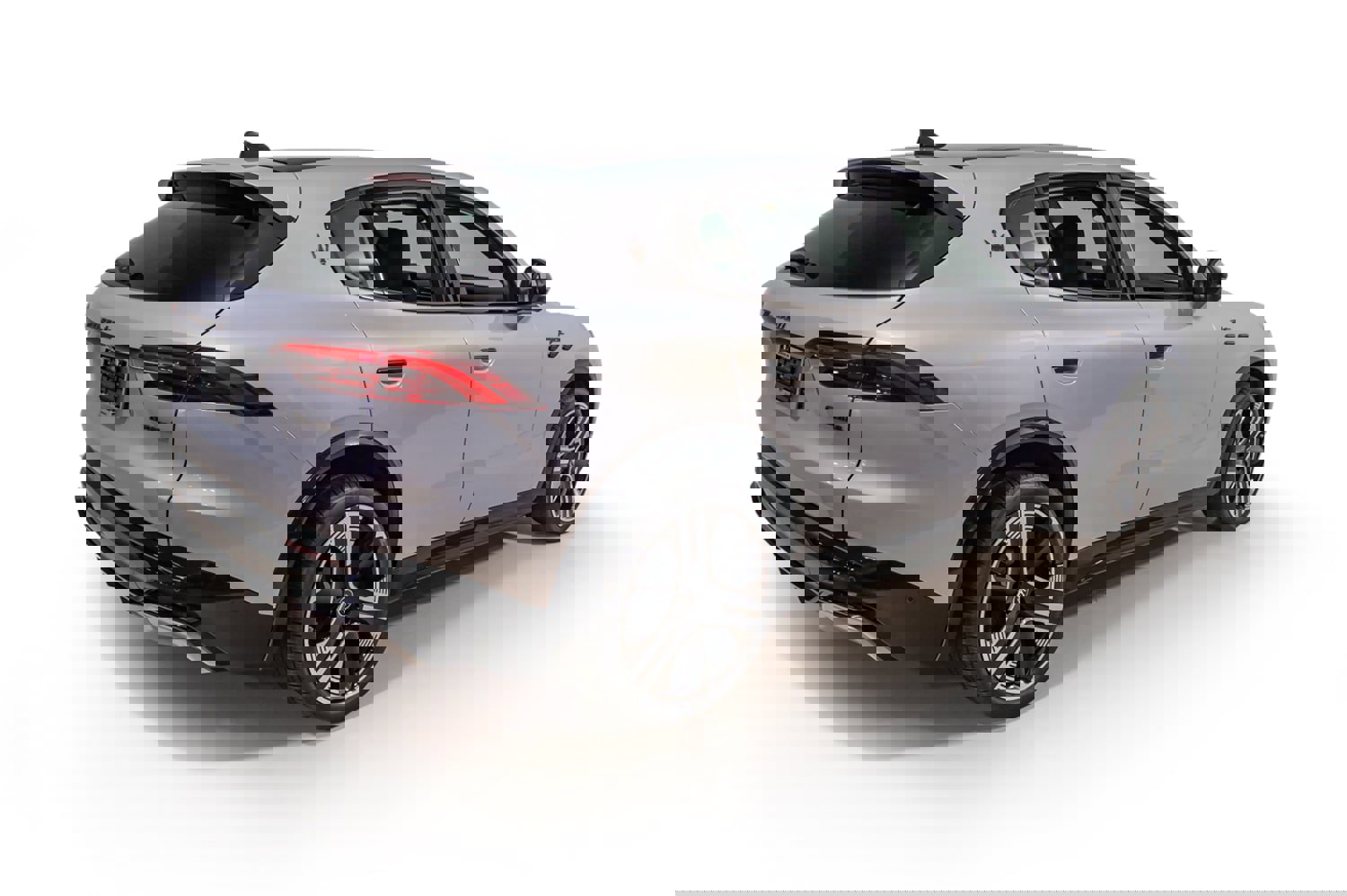 New 2025 Maserati Grecale Folgore image 7