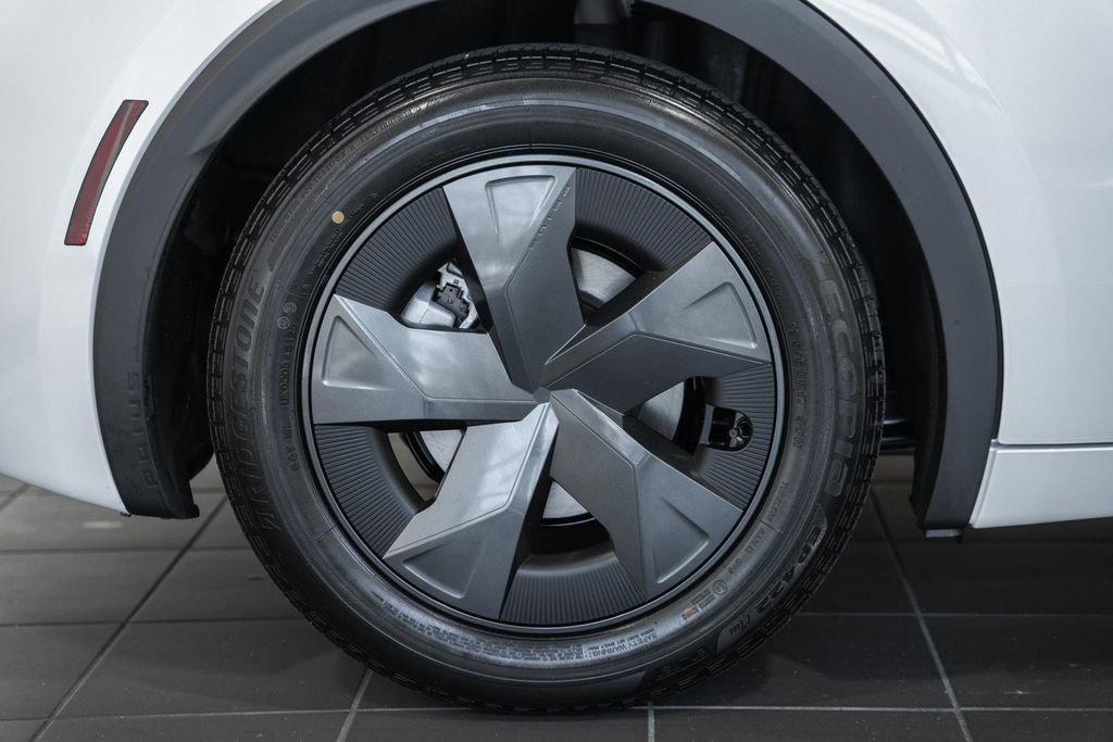 New 2026 Toyota Prius Plug-In Hybrid image 16